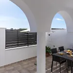 Casa Danesa, With Heated Pool, Gym And Restaurant * ماربيا