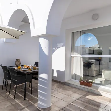Casa Danesa, With Heated Pool, Gym And Restaurant Σπίτι διακοπών Μαρμπέλλα