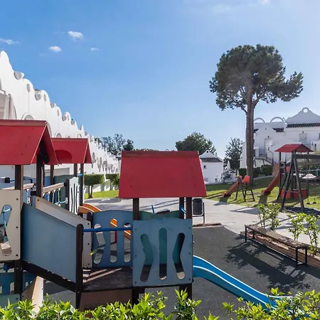 Casa Danesa, With Heated Pool, Gym And Restaurant * Μαρμπέλλα